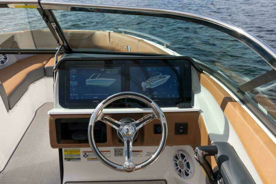 24ft Regal Yacht For Sale