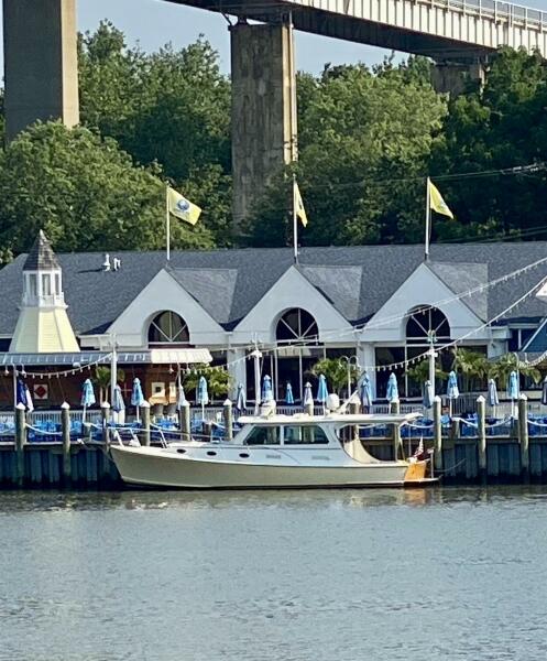 43' 2000 Mast & Mallet 