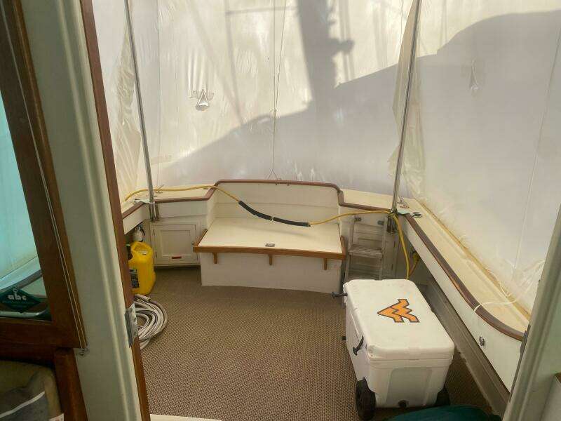 Sawdust 43ft Mast  amp  Mallet Yacht For Sale