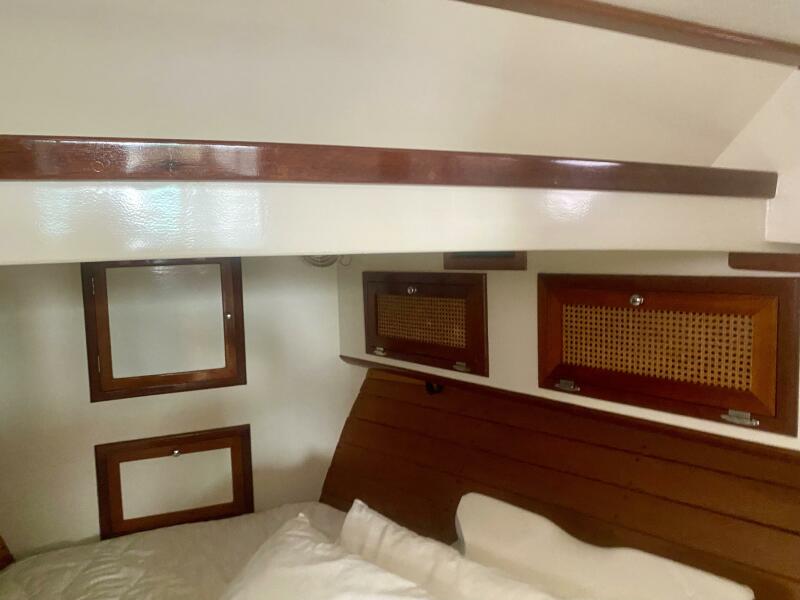 43' 2000 Mast & Mallet 