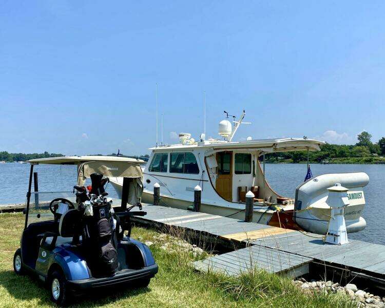 Sawdust 43ft Mast  amp  Mallet Yacht For Sale