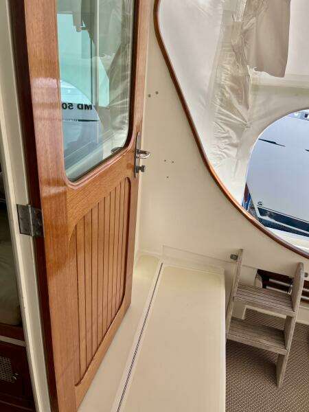 Sawdust 43ft Mast  amp  Mallet Yacht For Sale