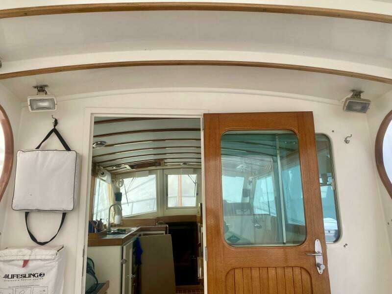 Sawdust 43ft Mast  amp  Mallet Yacht For Sale