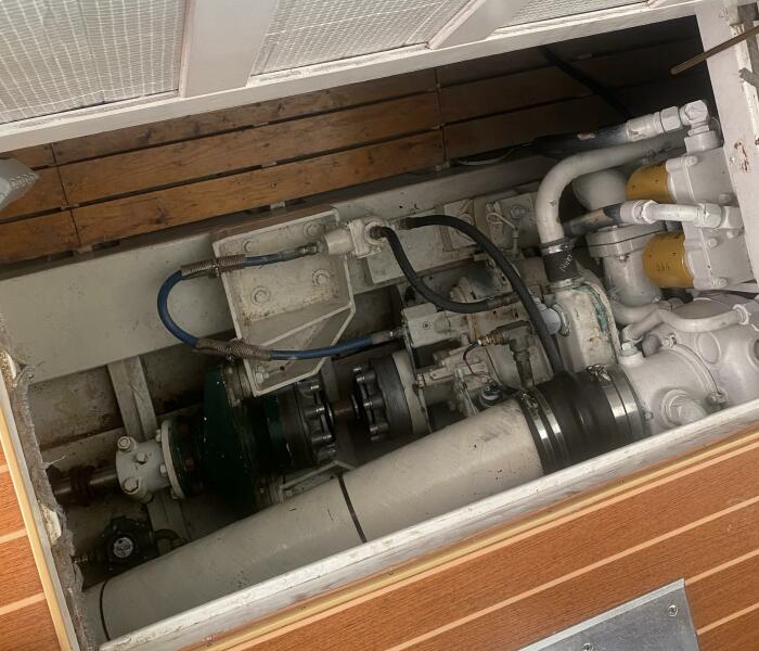 43' 2000 Mast & Mallet 