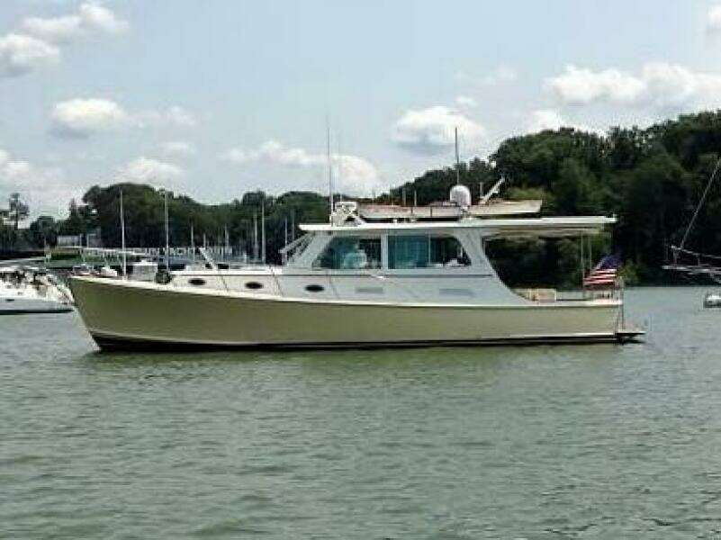 Sawdust 43ft Mast  amp  Mallet Yacht For Sale