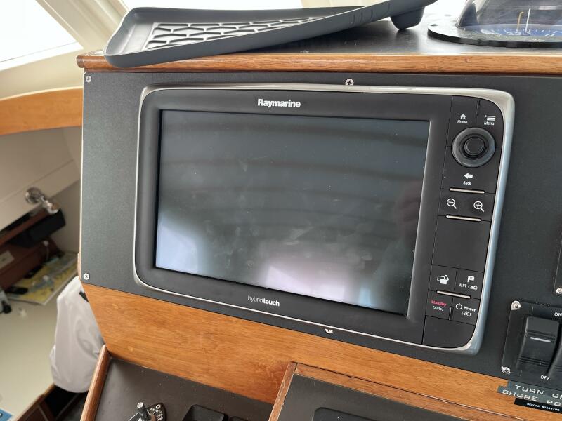 43' 2000 Mast & Mallet 