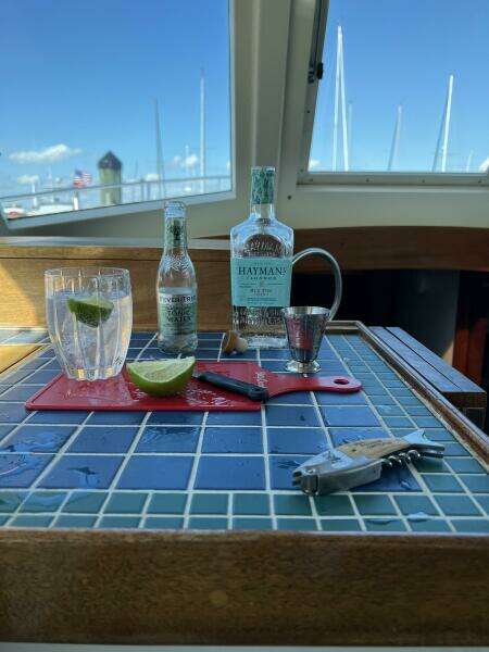 Sawdust 43ft Mast  amp  Mallet Yacht For Sale