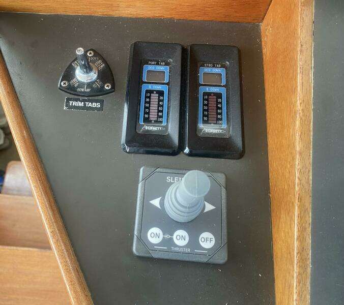 Sawdust 43ft Mast  amp  Mallet Yacht For Sale