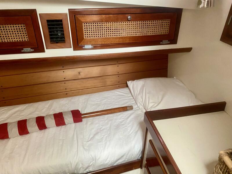 43' 2000 Mast & Mallet 