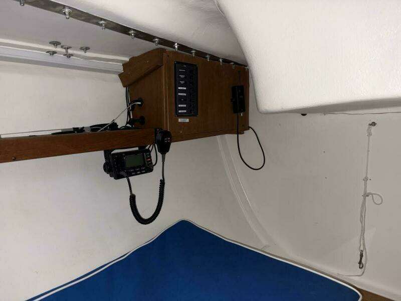 33ft J Boats Yacht For Sale