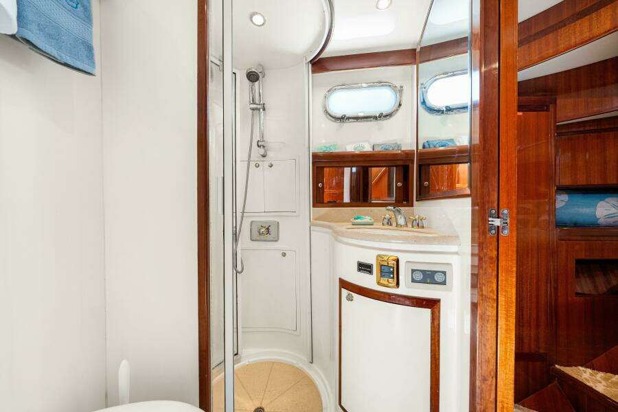 GYPSY SPIRIT 55ft Hampton Yacht For Sale