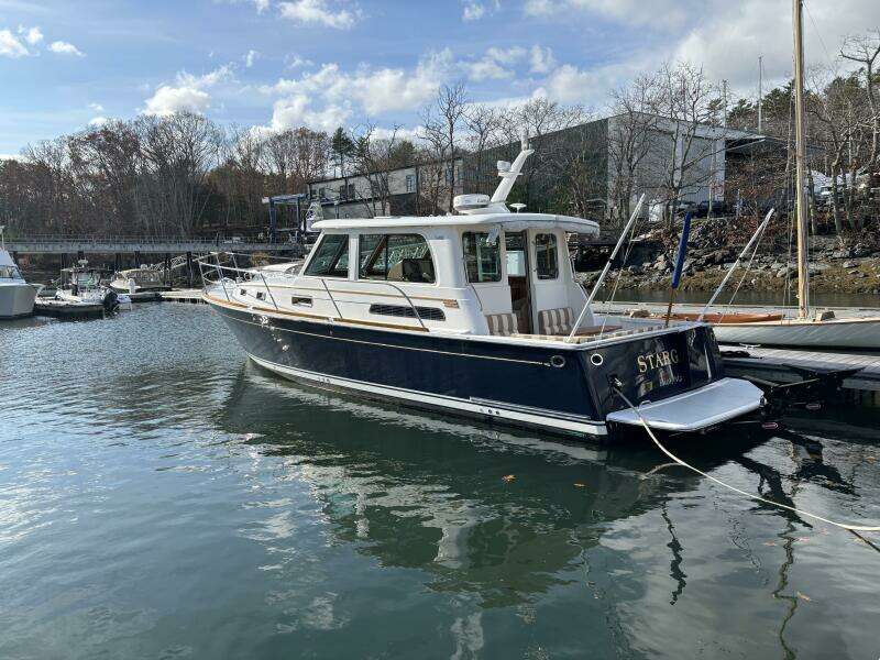 STARGAZE 40ft Sabre Yacht For Sale