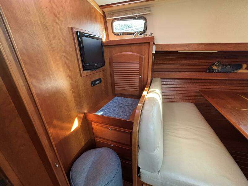 STARGAZE 40ft Sabre Yacht For Sale