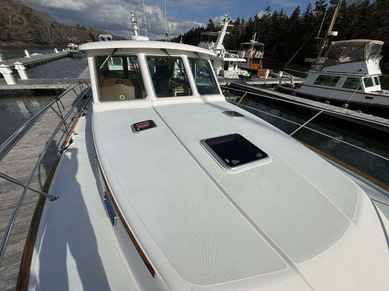 STARGAZE 40ft Sabre Yacht For Sale