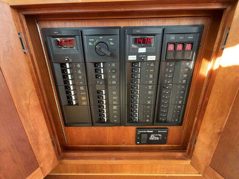 STARGAZE 40ft Sabre Yacht For Sale