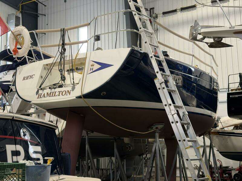 36ft Beneteau Yacht For Sale