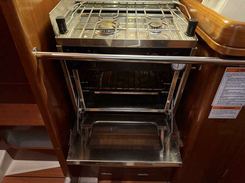 36ft Beneteau Yacht For Sale