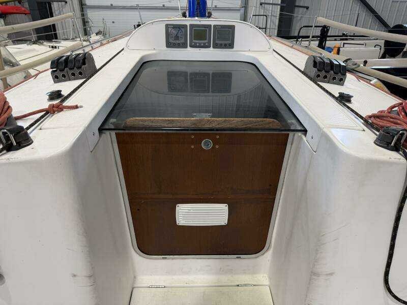 36ft Beneteau Yacht For Sale