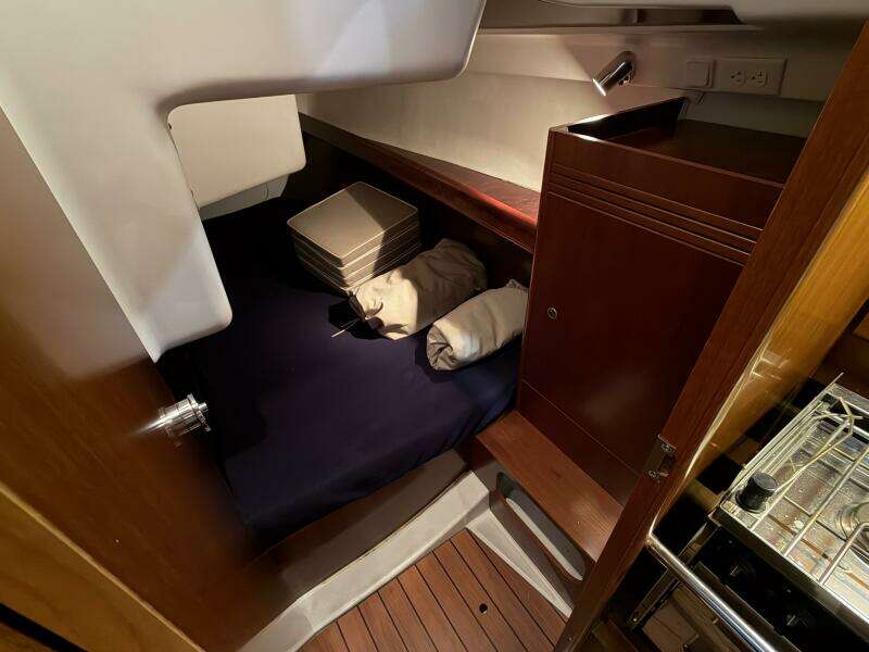 36ft Beneteau Yacht For Sale