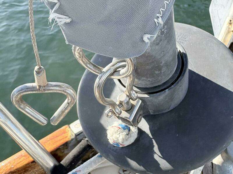 genoa roller furling