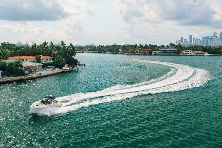 38ft Pardo Yachts Yacht For Sale