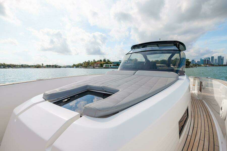 38ft Pardo Yachts Yacht For Sale