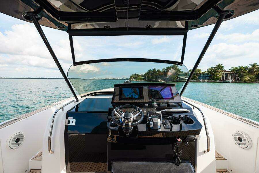 38ft Pardo Yachts Yacht For Sale