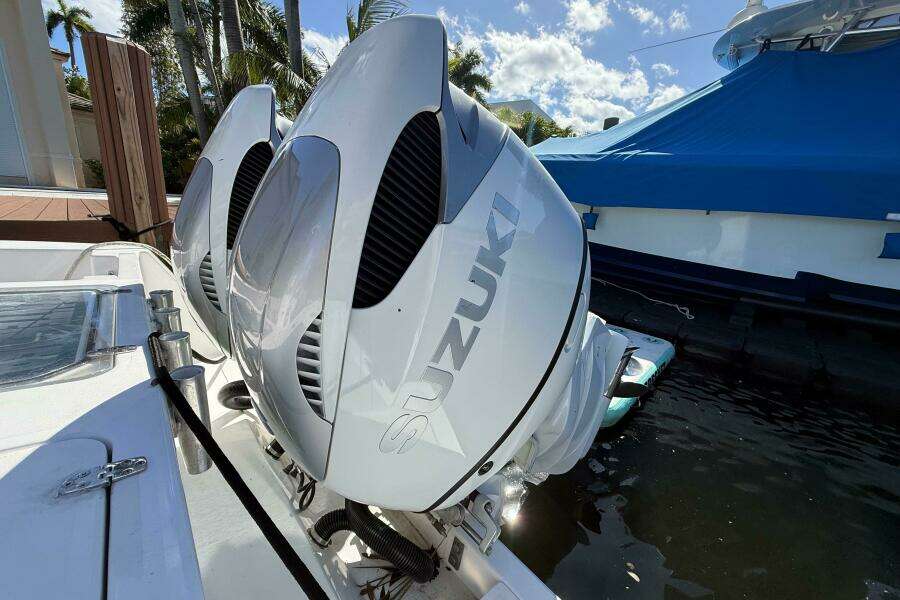 35ft Contender Yacht For Sale