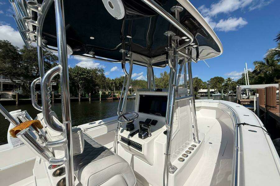 35ft Contender Yacht For Sale