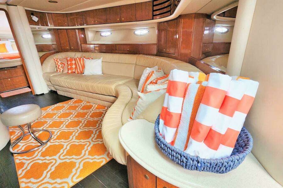 54ft Sea Ray Yacht For Sale