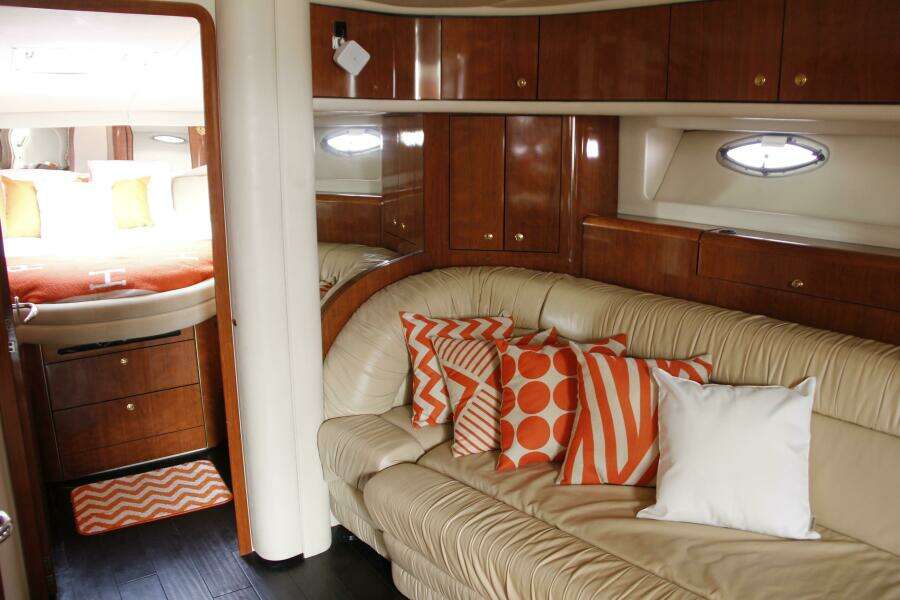 54ft Sea Ray Yacht For Sale