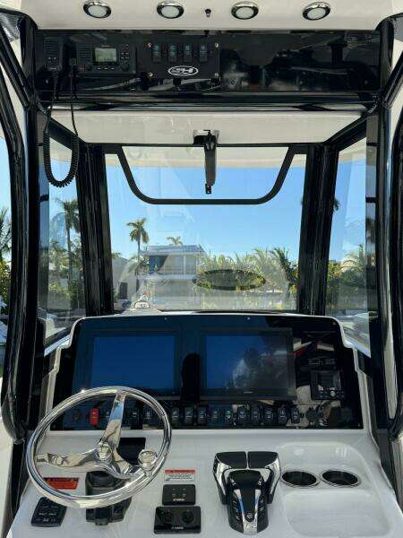 27ft Sea Hunt Yacht For Sale