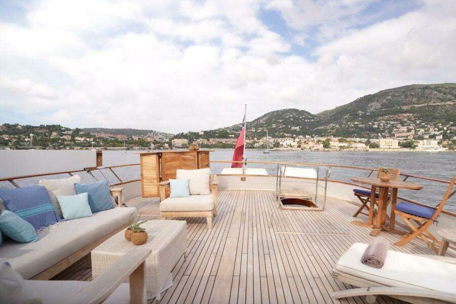 AVA 131ft CRN Yacht For Sale