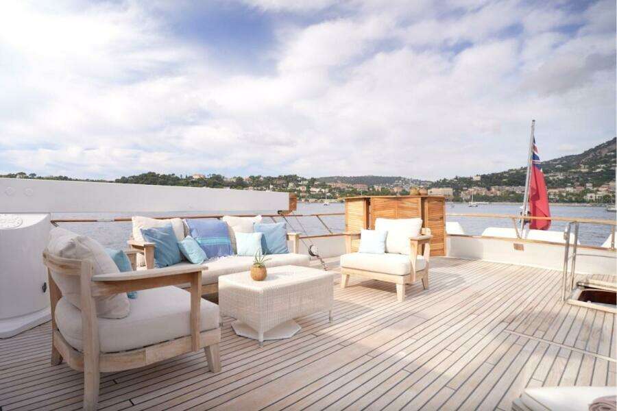 AVA 131ft CRN Yacht For Sale