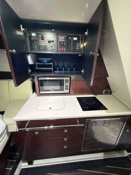 Midnight Breeze 37ft Monterey Yacht For Sale