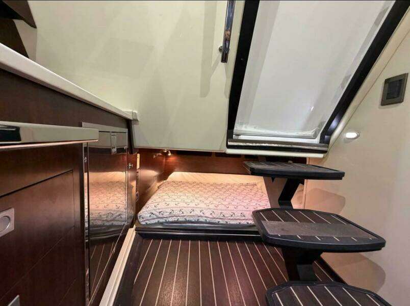 Midnight Breeze 37ft Monterey Yacht For Sale