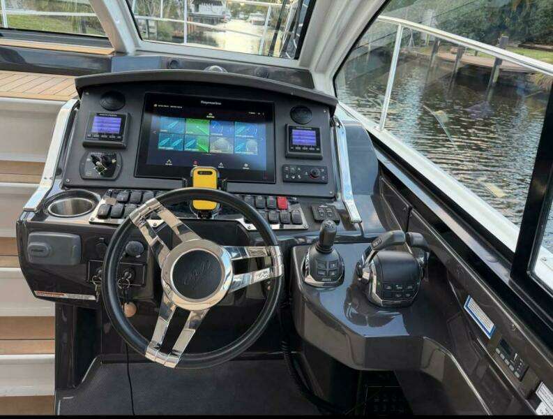 Midnight Breeze 37ft Monterey Yacht For Sale