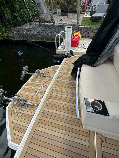 Midnight Breeze 37ft Monterey Yacht For Sale