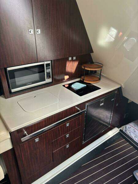 Midnight Breeze 37ft Monterey Yacht For Sale