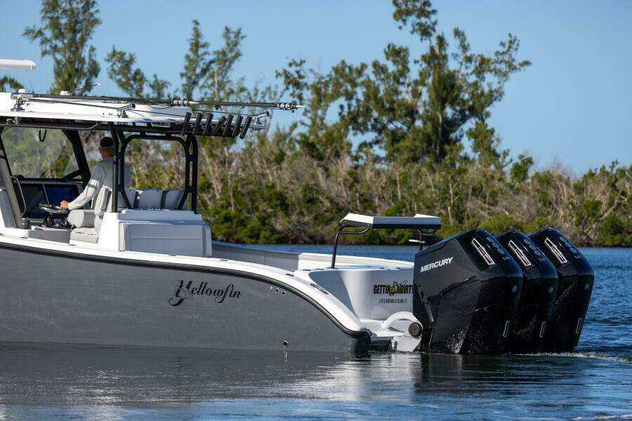 Gettin Dirty  42ft Yellowfin Yacht For Sale