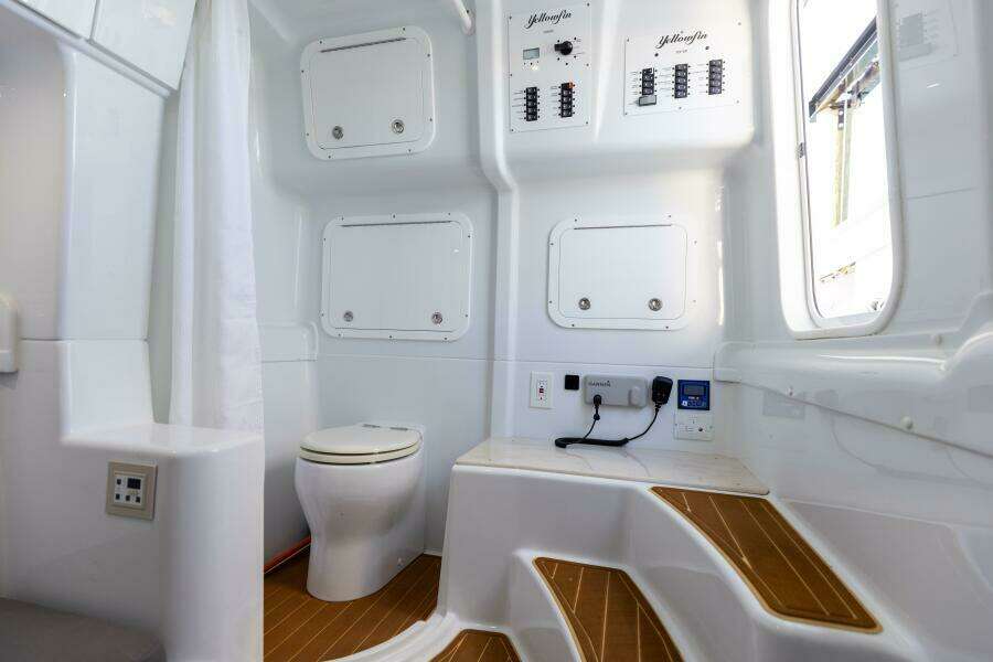 Gettin Dirty  42ft Yellowfin Yacht For Sale