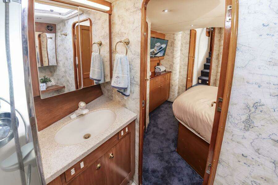 Liberty Risk 52ft Ocean Yachts Yacht For Sale