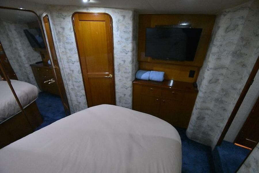 52' 2001 Ocean Yachts 52 SUPER SPORT