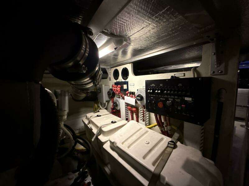 46ft Carver Yacht For Sale