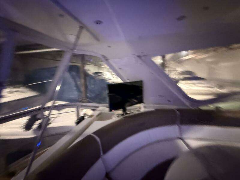 46ft Carver Yacht For Sale