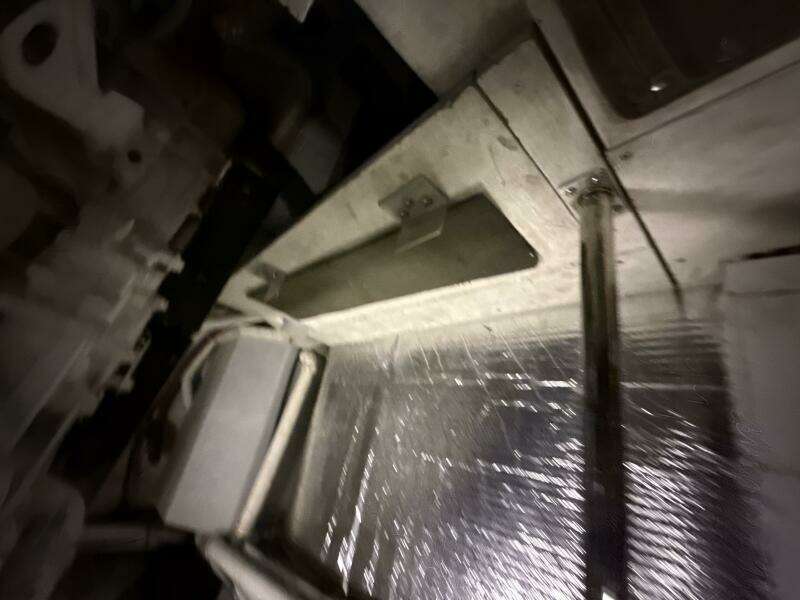 46ft Carver Yacht For Sale