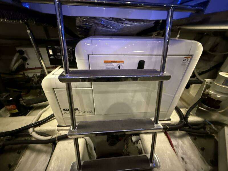 46ft Carver Yacht For Sale