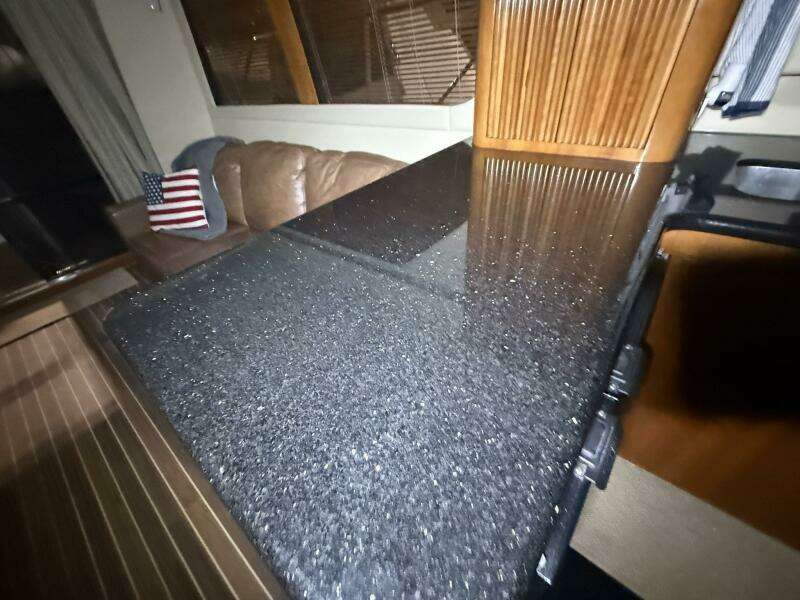 46ft Carver Yacht For Sale