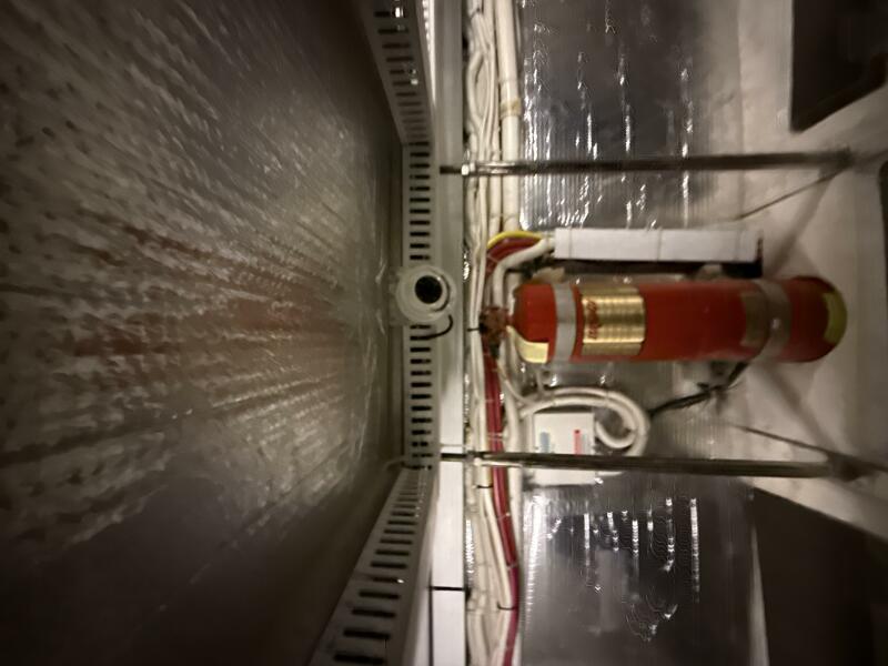 46' 2004 Carver 460 voyager