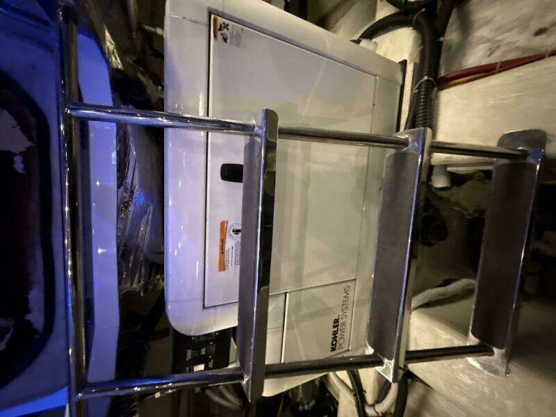 46ft Carver Yacht For Sale